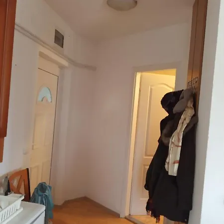 Zora Apartman