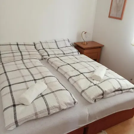 公寓 Zora Apartman